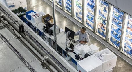 ADELANTAN DISTRIBUCION   DE VACUNAS