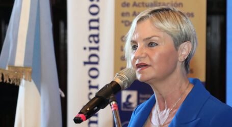 PRESENTAN EL TABLERO WHONET